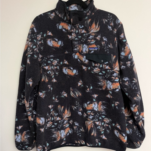 2023 Patagonia Women’s Synchilla Snap T-Fleece Pullover - Picture 2 of 7